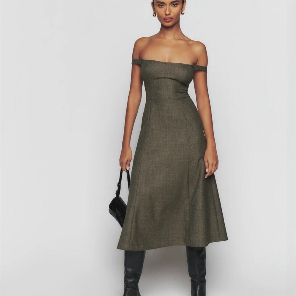 Reformation Stratford Wool Blend Midi Dress in Black Check Size: 4